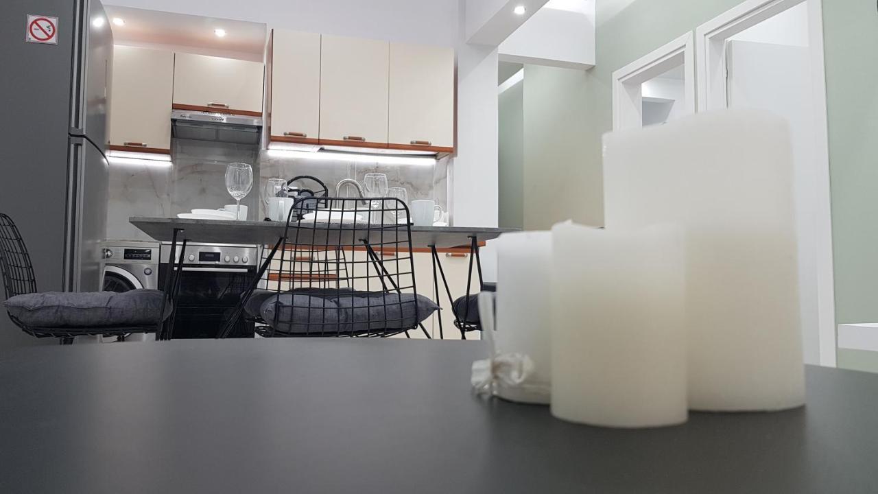 Konstantinos'S Luxury Apartment Tesalonika Bagian luar foto