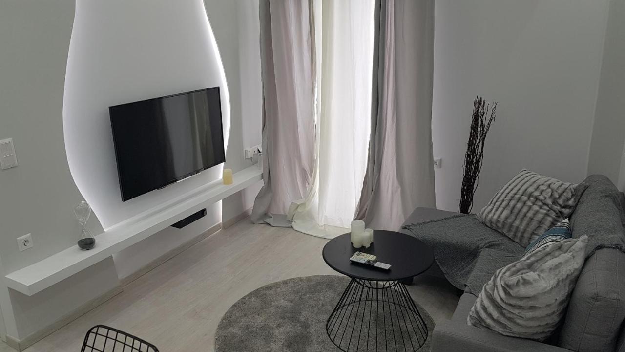 Konstantinos'S Luxury Apartment Tesalonika Bagian luar foto