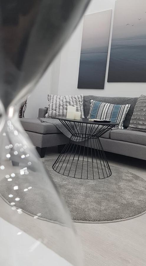 Konstantinos'S Luxury Apartment Tesalonika Bagian luar foto