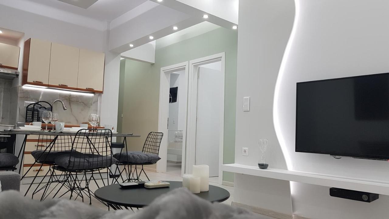 Konstantinos'S Luxury Apartment Tesalonika Bagian luar foto