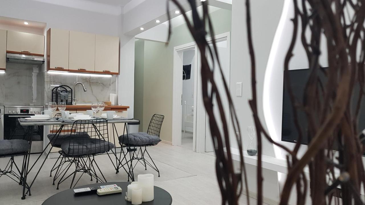 Konstantinos'S Luxury Apartment Tesalonika Bagian luar foto